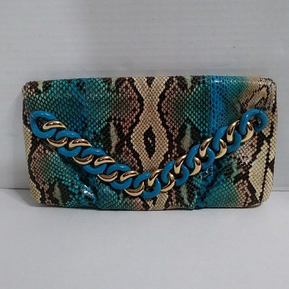 Michael Kors Y2K Stylish Snake Print Clutch with Chain Detail *EUC* - Picture 1 of 9